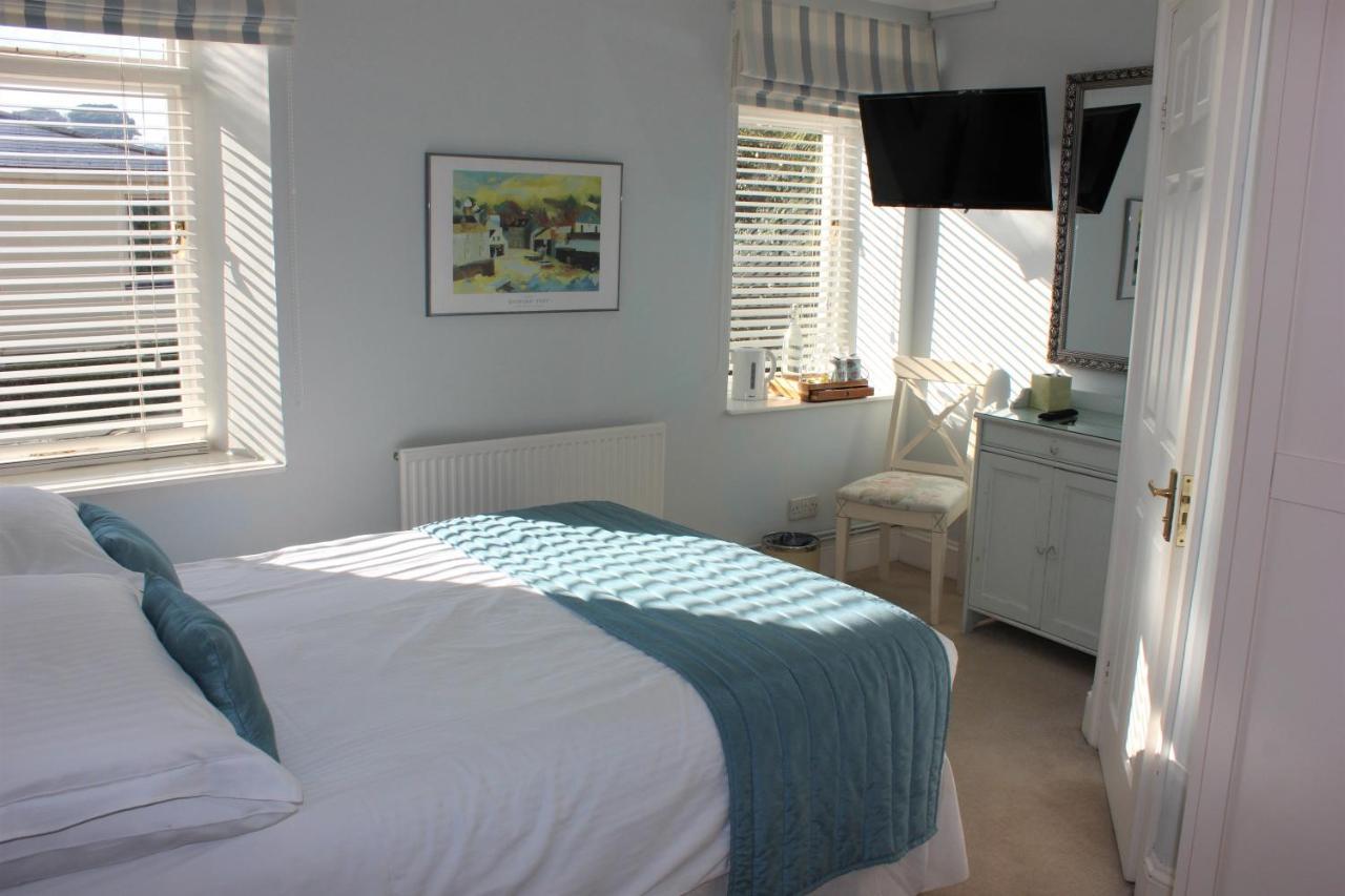 Trafalgar House Bed & Breakfast 4*