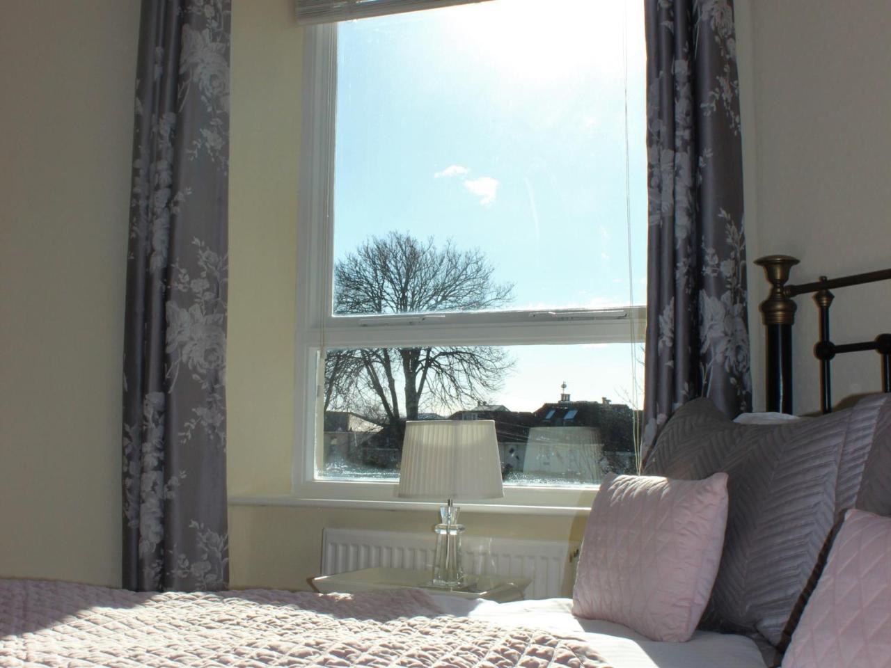 Trafalgar House Bed & Breakfast